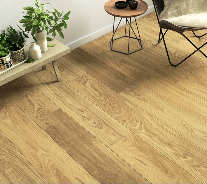 PARQUET DE MADERA ROBLE PREMIUM 1 LAMA 4 BISELES