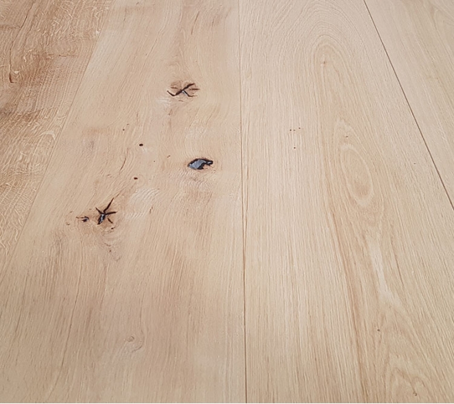 PARQUET DE FUSTA ROURE 1 LAMA PERSONALITZABLE