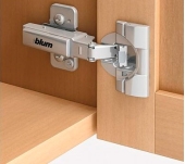 BISAGRA BLUM 71T9550 CLIP TOP RECTA PUERTA GRUESA