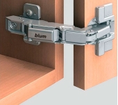 BISAGRA BLUM 71T6650 CLIP TOP ACODADA